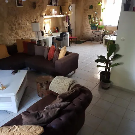 Maison Au Pied Du Pont Du Gard Feriehus